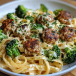 Creamy Meatball and Broccoli Pasta – Cozy, Cheesy & Weeknight-Easy