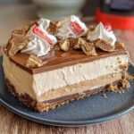 No-Bake Kinder Cheesecake – Creamy, Chocolaty & Completely Irresistible